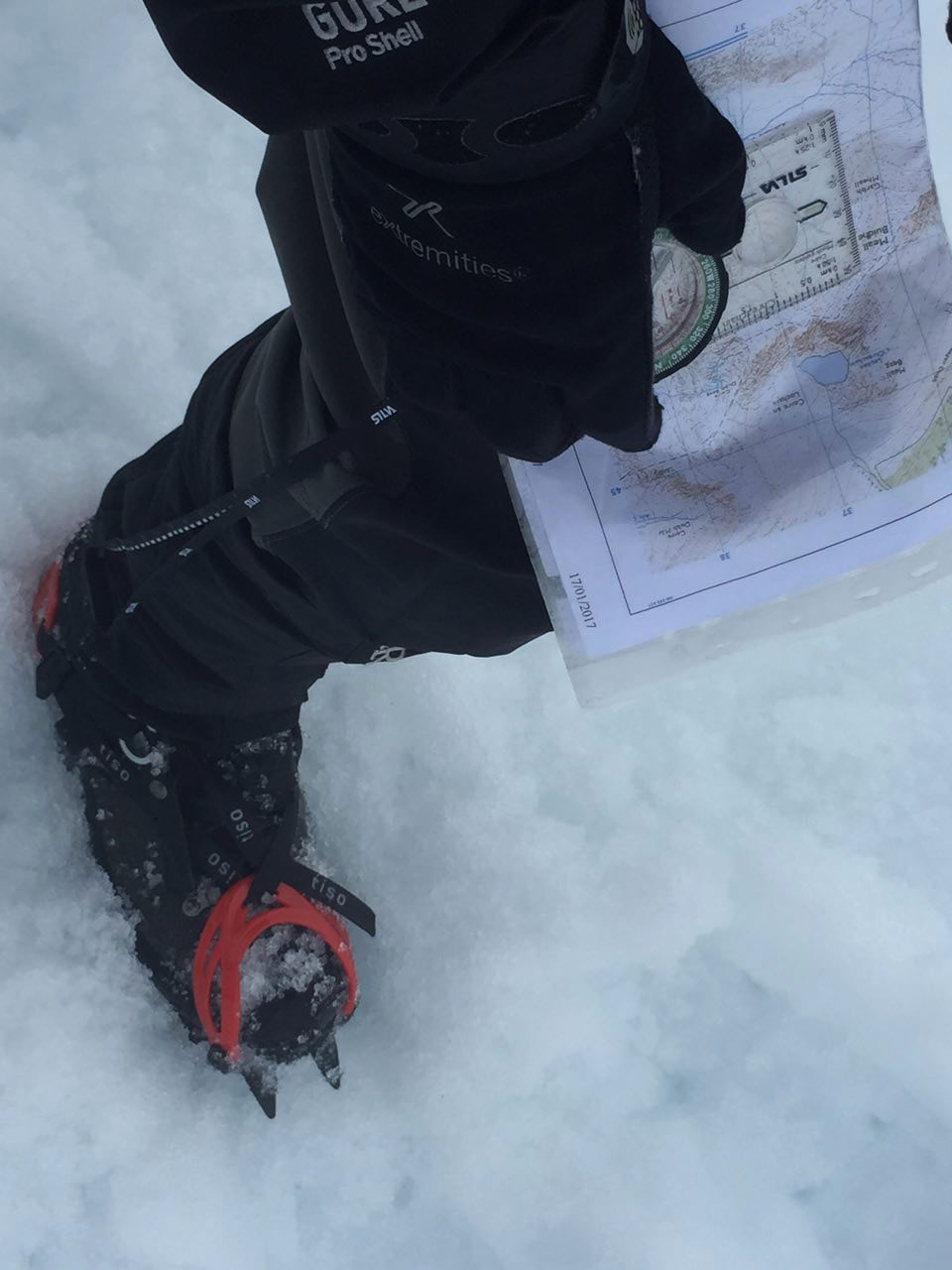 Tricky navigation between Beinn a'Chreachain and Beinn Achaladair in snow & fog
