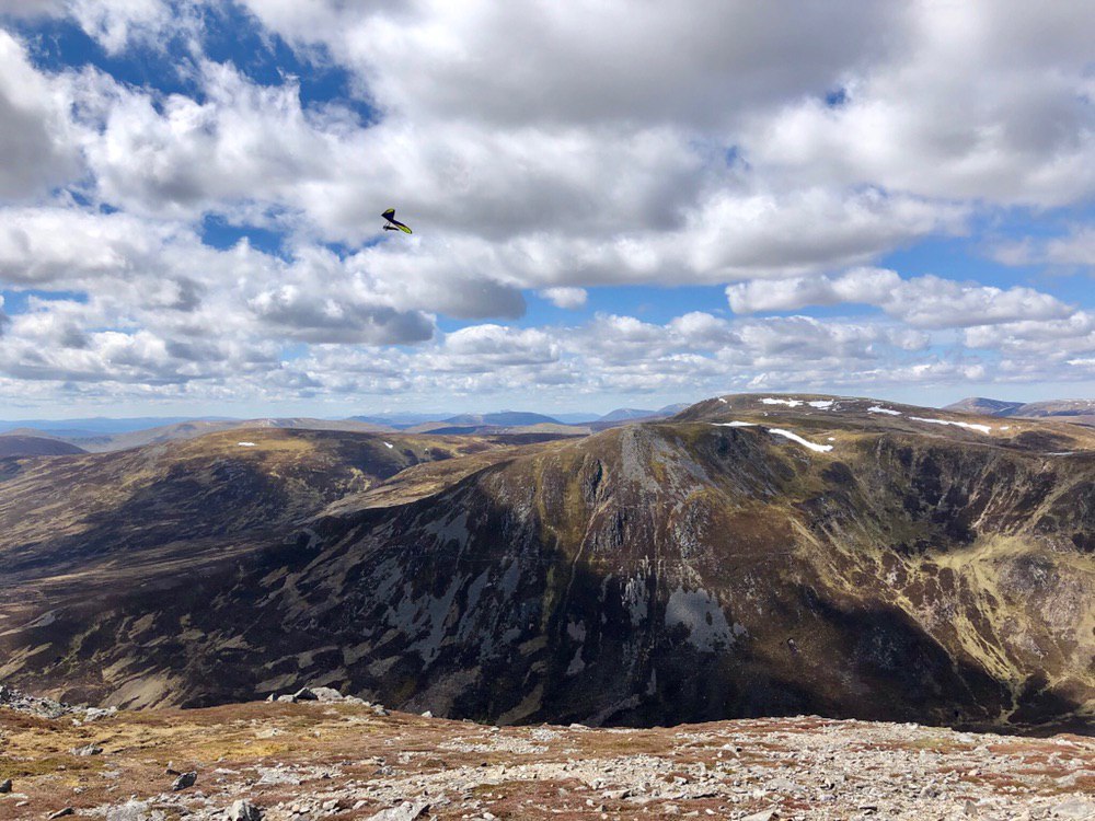 Hang glider off The Cairnwell