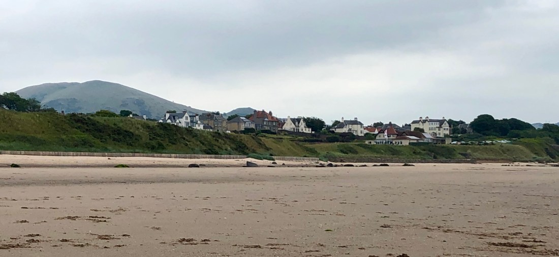 Fife Coastal Path: heading towards Lundin Links and Lower Largo
