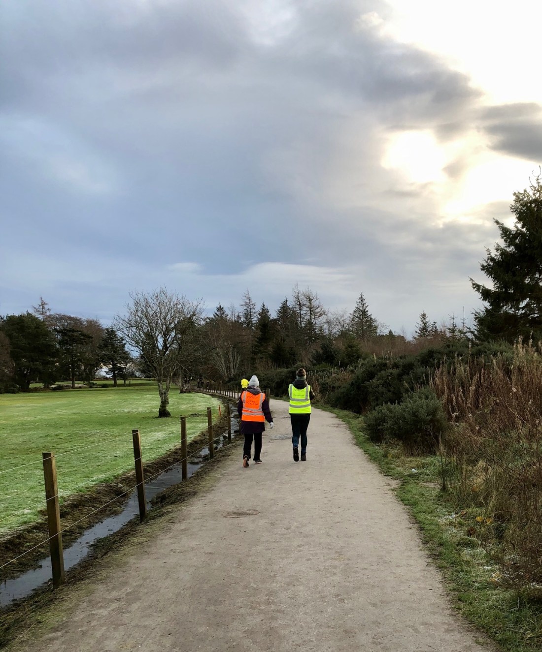 Tail walkers at Hazlehead parkrun