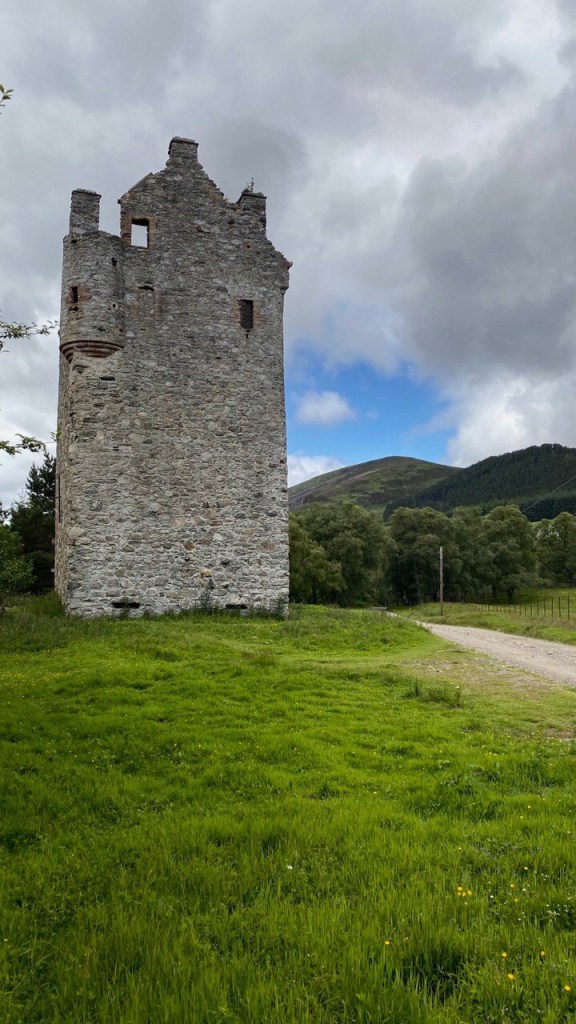 Invermark Castle
